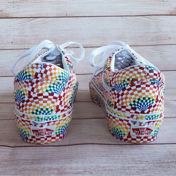 Vans Unisex Off The Wall Old Skool Classic Stripe Skater Style Platform Sneakers - Picture 3 of 11